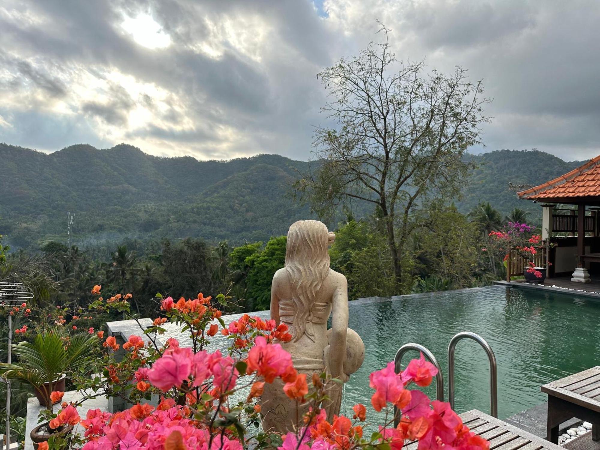 Bukit Kembang Sari Villa Karangasem Exteriör bild