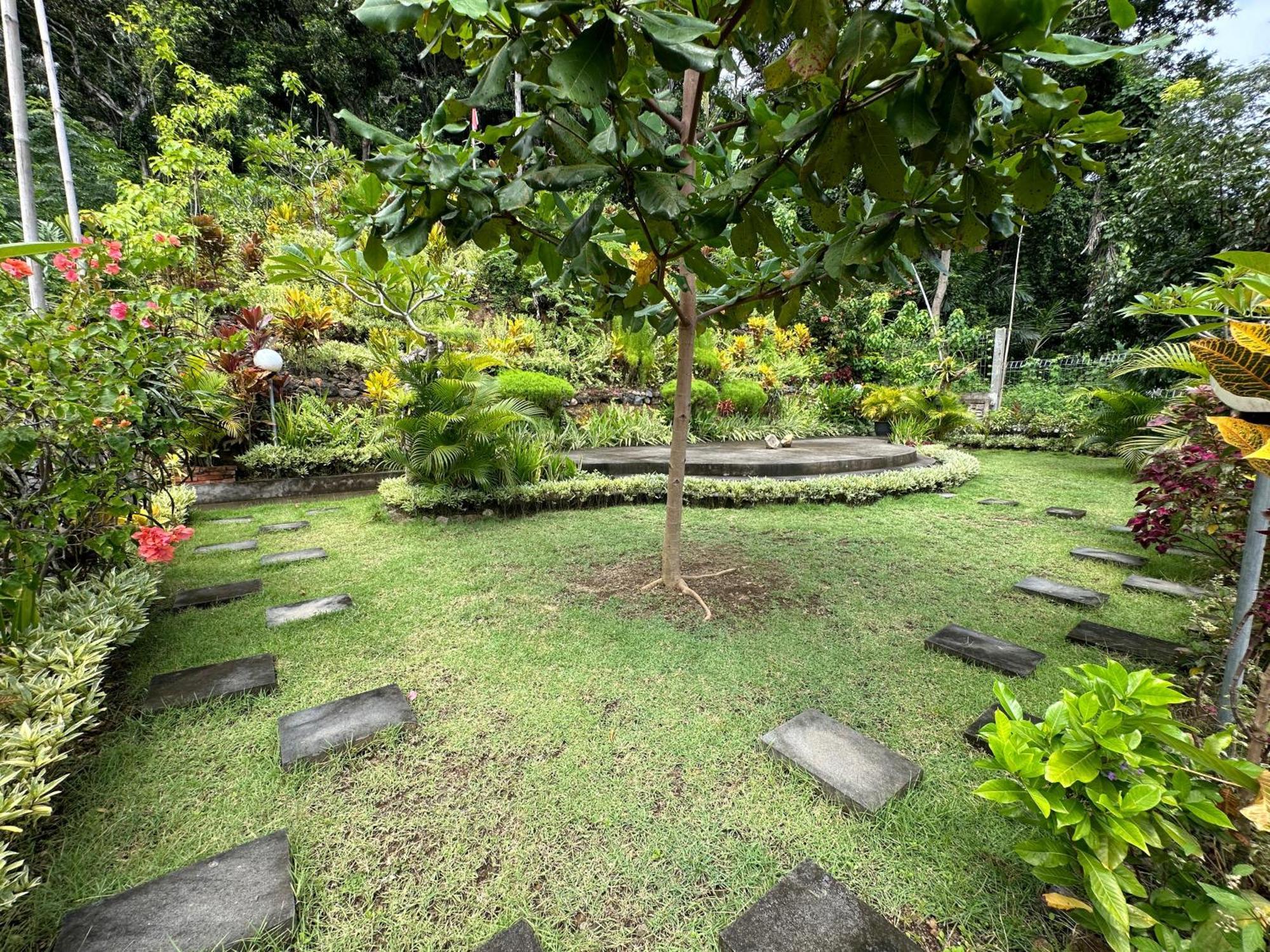 Bukit Kembang Sari Villa Karangasem Exteriör bild